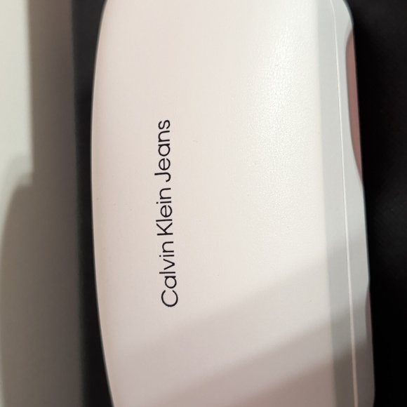 Calvin Klein Sunglasses - Picture 2 of 3